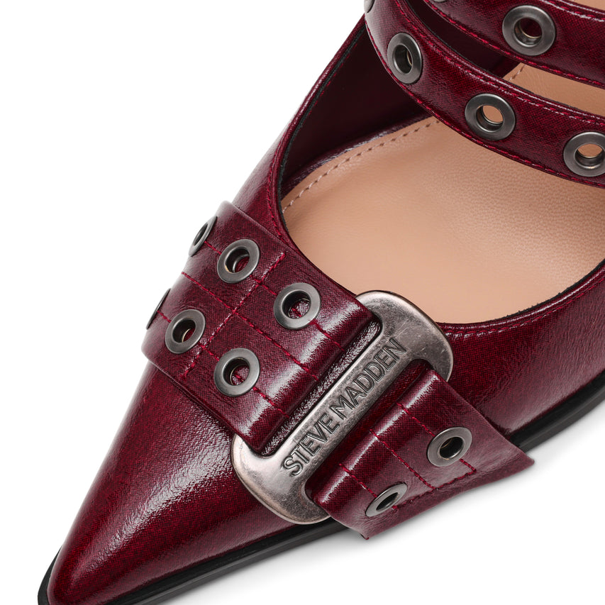 Surpass Flat Shoe DK CHERRY CRINKLE