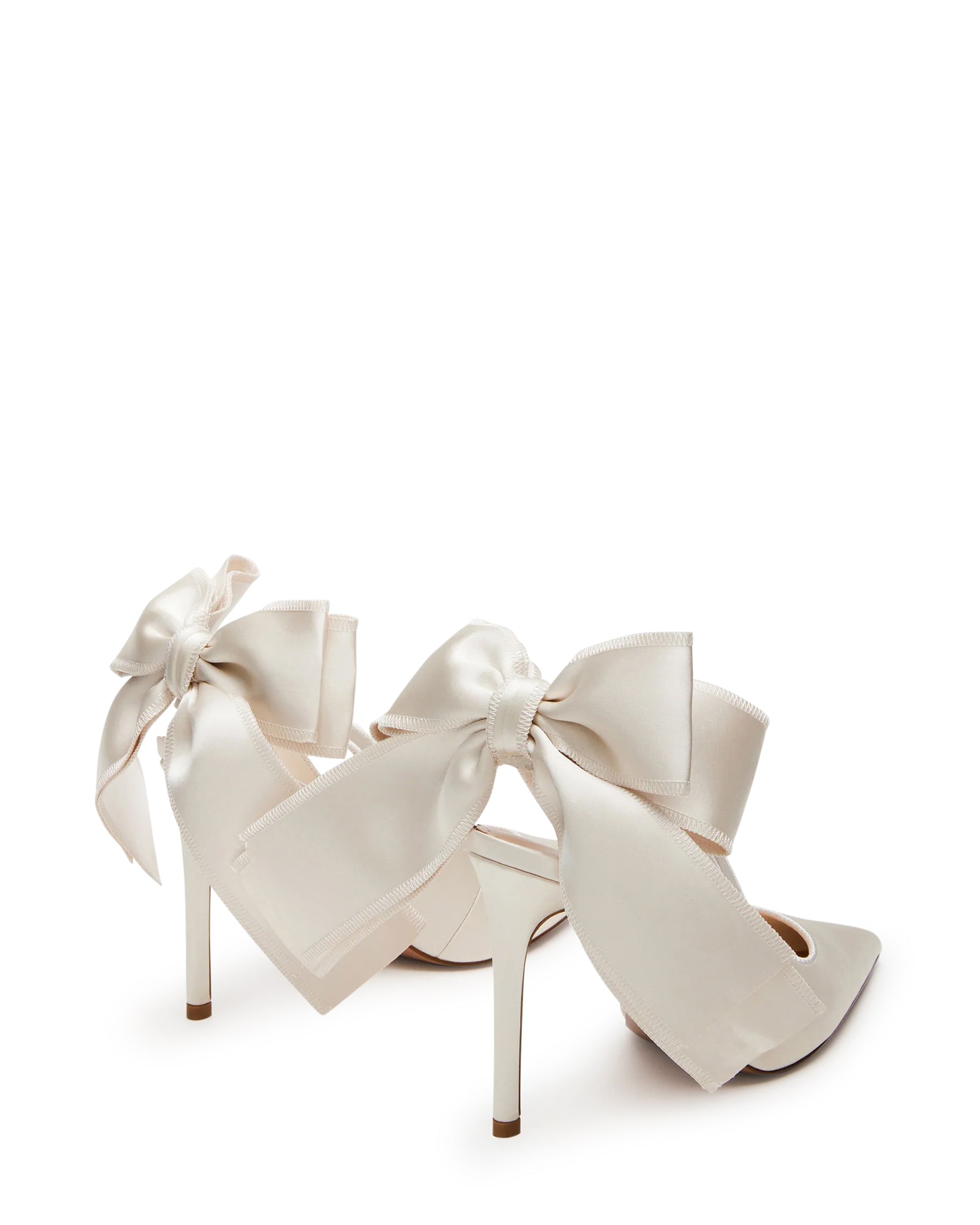 Teacup Pump IVORY SATIN
